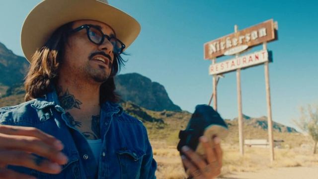 Fujifilm GA645 Zi | Medium Format Made for Road Trips смотреть онлайн