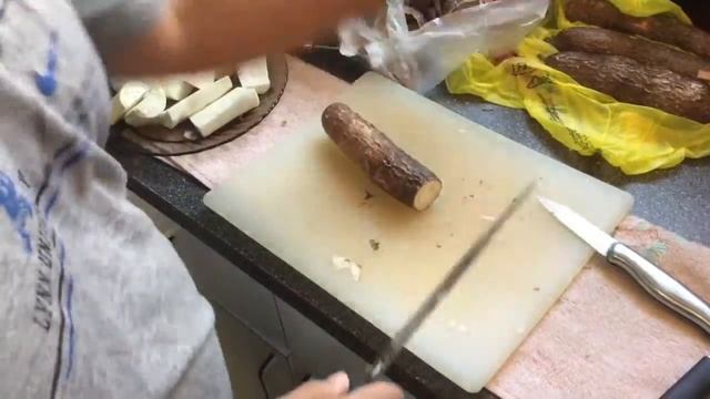 На обед сегодня- ЮКА , учимся отличать малангу от юки смотреть онлайн