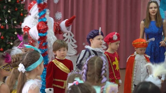 новый год ,детский сад #33 г.Стерлитамак. 2022г. старшая группа #2 смотреть онлайн