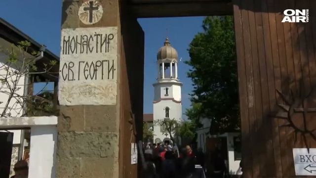 Поморие празнува: Десетки се събраха в манастира ''Св. Георги Победоносец'' смотреть онлайн