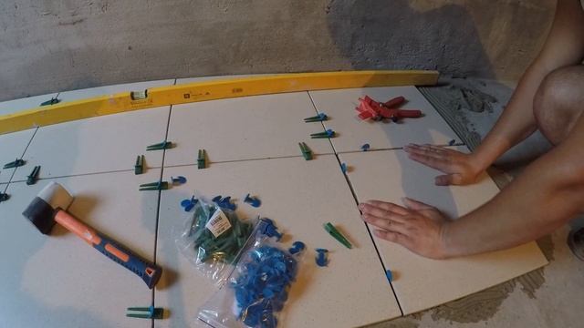 HOUSETOOLS Система выравнивания плитки по новой технологии. 2019 смотреть онлайн