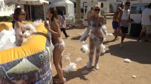 Пенная дискотека, девушки, танцы и пляжный отдых у моря в Египте. Хургада