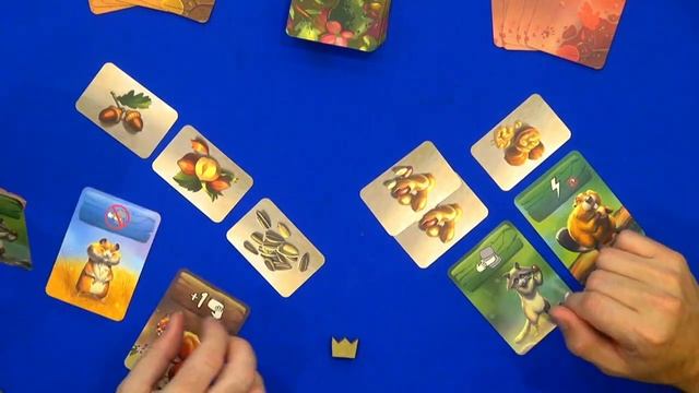 Hoarders - game overview at SPIEL 2019 смотреть онлайн