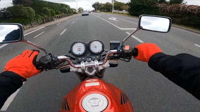 HONDA VTR 250 | Reviewing my Girlfriends Motorbike смотреть онлайн