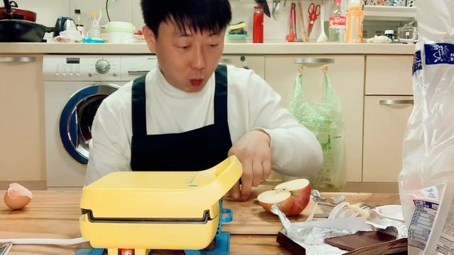 레꼴뜨 미니언즈 샌드위치 메이커 플래드 press Sand Marker plain MINION готовим СЕНДВИЧИ миньенчики смотреть онлайн