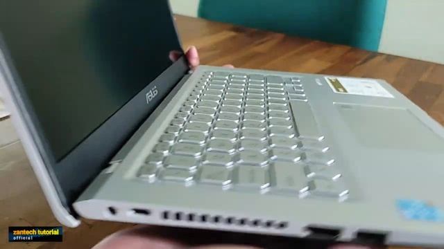 UNBOXING VIVOBOOK ASUS A1400EA - FHD7522 смотреть онлайн