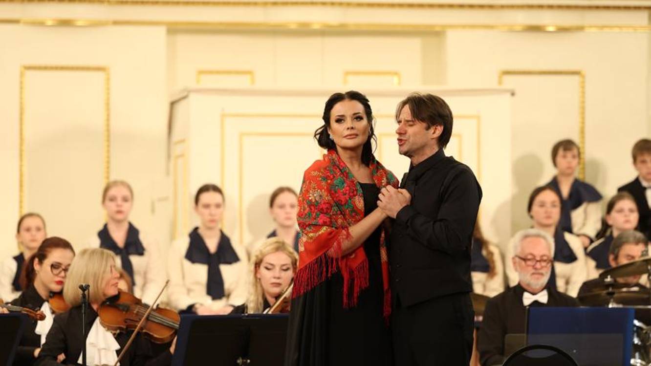 Видеоверсия концерта непокоренного Донбасса