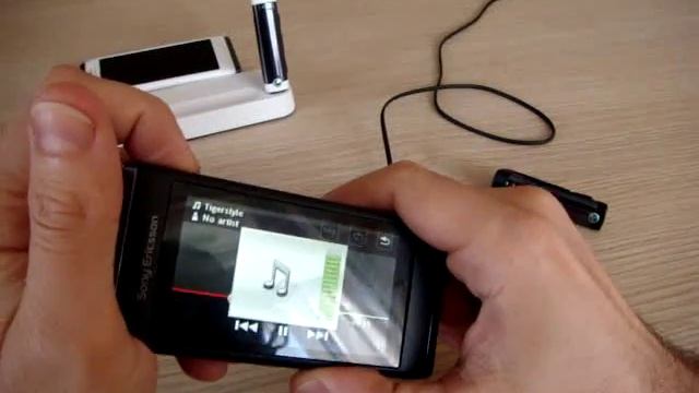 Sony Ericsson Aino Cellulare-Magazine.it (Eng) смотреть онлайн