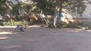 Мальчик Упал