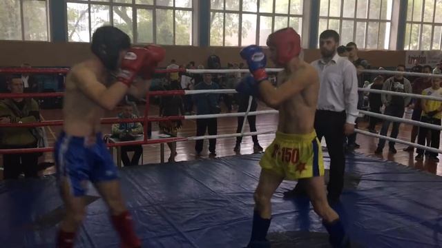 Дмитрий Шевчук 71кг лоу-кик, финал 1 раунд