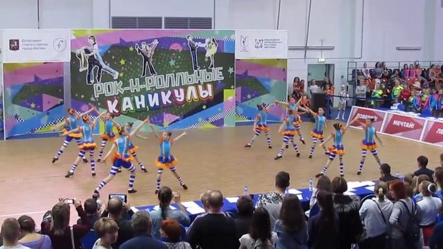 Формейшн "Искры". Клуб "Танцкласс" 19.11.2017 смотреть онлайн