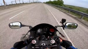 Учусь делать ВИЛЛИ на спортбайке Honda CBR929RR.