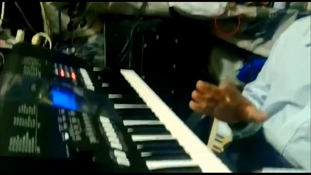 REPAIRED YAMAHA PSR-E423 | PARALLEL KEYS/NOTES MISSING| KEYBOARD REPAIRNIG CENTRE KARCHI| смотреть онлайн