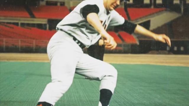 ASTROTALK with Mike Acosta: 4/18/66 The First Regular Season Game on Astroturf смотреть онлайн