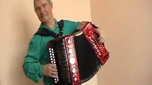 ТУРУСОВ НИКОЛАЙ ФЕДОРОВИЧ ИГРАЕТ НА ГАРМОНИ АЖ ДУША ПОЕТ 1- ЧАСТЬ смотреть онлайн