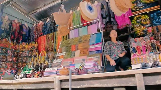 Плавучий рынок, по дороге на Реку Квай - Damnoen Saduak Floating Market смотреть онлайн