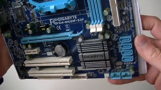 Gigabyte GA-M68M-S2P Motherboard смотреть онлайн