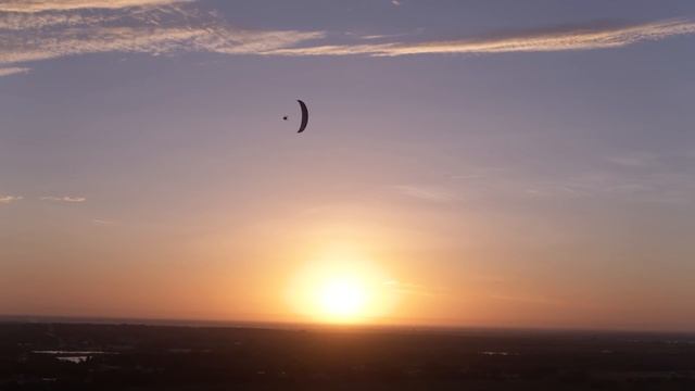 We LOVE This Glider! Our Review of the Ozone Roadster 3 смотреть онлайн