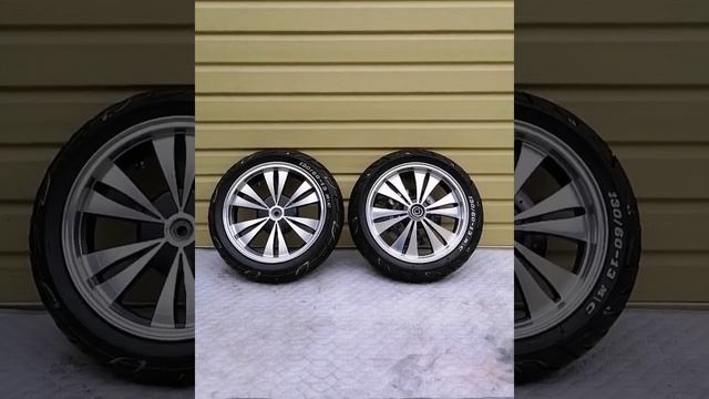 Диски с резиной 13 дюймов, на скутер 150 кубовый. смотреть онлайн