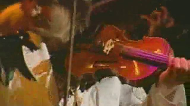 Stradivarius Show - Часть 1 смотреть онлайн