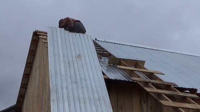 Крыша из профнастила на гараже, своими руками. смотреть онлайн
