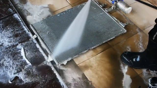 Демонтаж и мойка радиаторов на Вольво хс70 смотреть онлайн