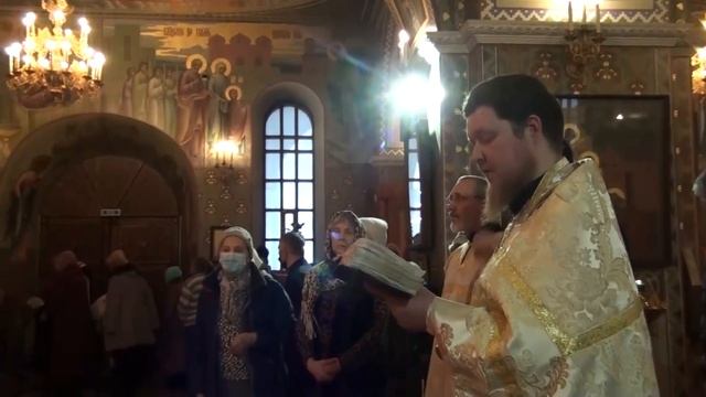 Освящение свечей на Сретение Господне смотреть онлайн