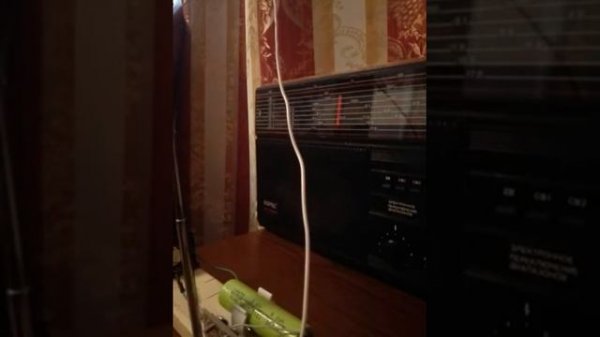 FM принимаем на УКВ, через антенный усилитель SWA- 1 Lux