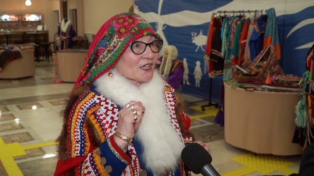 В Яр-Сале проходит фестиваль-конкурс «Мудрость серебряной тундры» смотреть онлайн