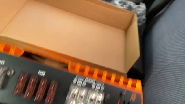 Распаковка,внешний обзор и установка Dl Audio Gryphon pro 4.200 смотреть онлайн