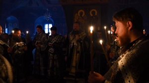 Прокимен  «Разделиша ризы Моя себе, и о одежди Моей меташа жребий...»