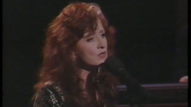 Bonnie Raitt - I Can't Make You Love Me (34th Grammy Awards 1992)