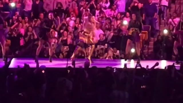 Ariana Grande Finale “ thank u, Next! “ live смотреть онлайн