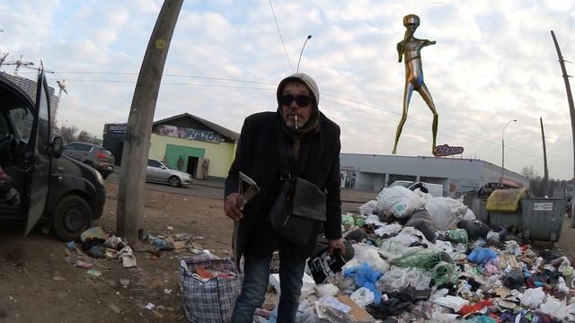 Встретил бомжа зека. Как живут бомжи смотреть онлайн