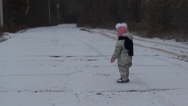 СЕМЬЯ Гарбузики)) ♥ღ♥ - К нам пришла зима. Декабрь 2021. Миланке 2.1 смотреть онлайн