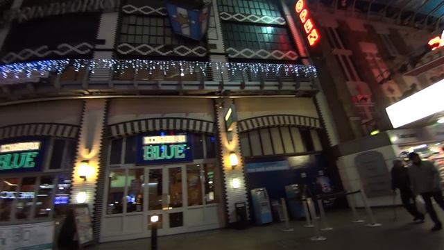 Sony HDR MV1 Music Cam Review (Includes sample clips) смотреть онлайн