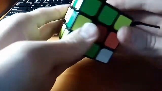 Как собрать Кубик Рубика 3х3. 1 этап - белый крест смотреть онлайн