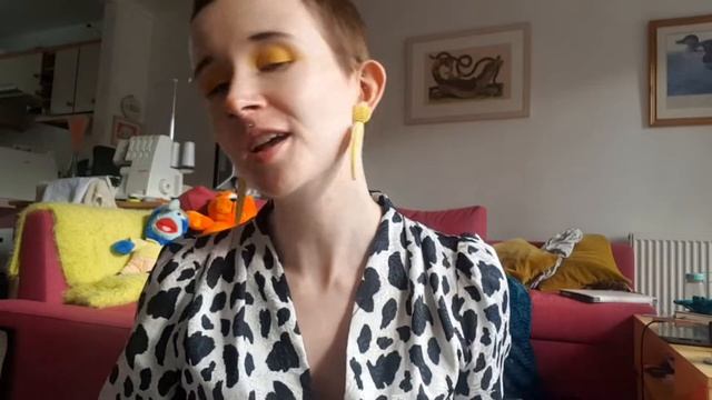 A spooky, witchy, special Halloween mystery/self care/occult box unboxing! смотреть онлайн
