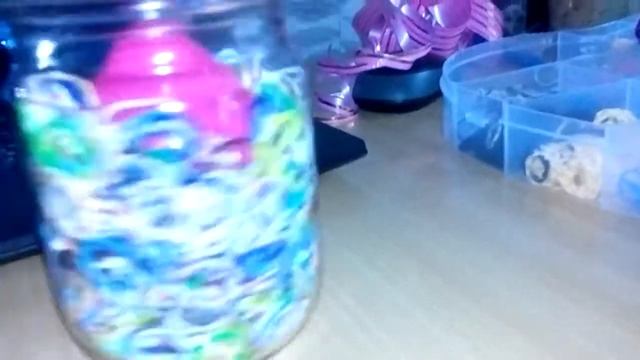 Как можно превратить банку в подарок для мамы на 14 февраля!!! смотреть онлайн