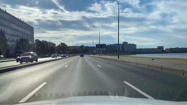 2021.06.30. Погода Петербург. 07:23.+ 23°. Опять жара