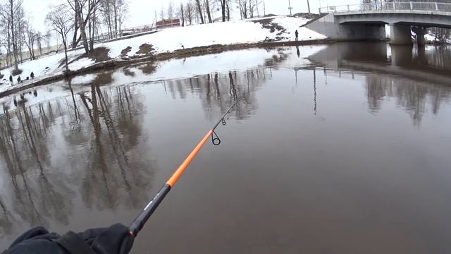 Открытие сезона 2019 Март Рыбалка на малой реке,джиг,СПБ (Охта) , Ловля щуки!!!!! смотреть онлайн