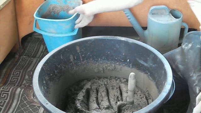 ТРОТУАРНАЯ ПЛИТКА СВОИМИ РУКАМИ (и сколько нужно раствора на 10 форм 30*30*3) смотреть онлайн