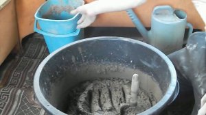 ТРОТУАРНАЯ ПЛИТКА СВОИМИ РУКАМИ (и сколько нужно раствора на 10 форм 30*30*3)