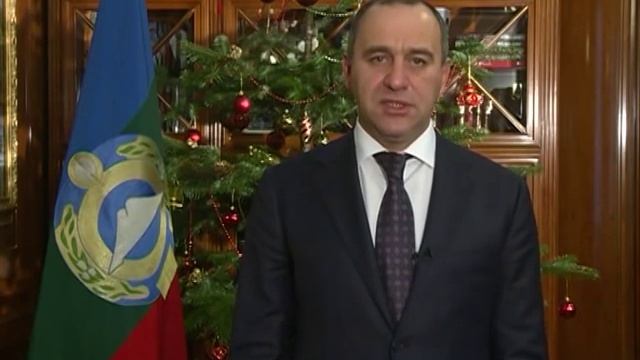 Новогоднее обращение Главы КЧР Р.Б.Темрезова смотреть онлайн