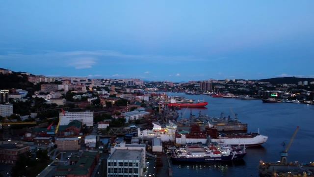 ПОТРЯСАЮЩИЙ ЗАКАТ ВО ВЛАДИВОСТОКЕ | как снимает DJI mini 2 смотреть онлайн