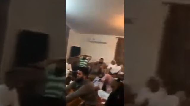 Шейх Мансур Салими с молодежью Аль-Фарука смотреть онлайн