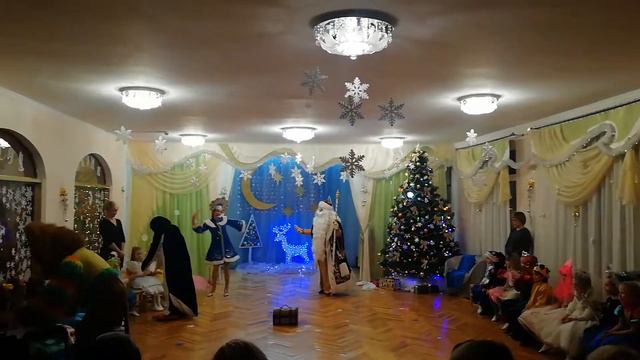 Утренник 27.12 садик 111 (7) смотреть онлайн