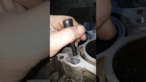 2 az - fe. нарезаем резьбу в блоке для ремонтных футорок.