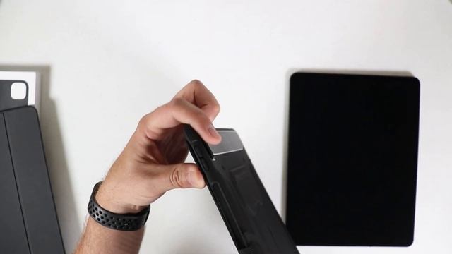 Smart Folio For iPad Pro 12.9-inch 2021 (5th generation) - Black смотреть онлайн