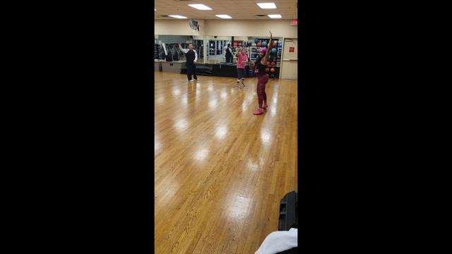 ZUMBA WARM UP by Pink Arie смотреть онлайн